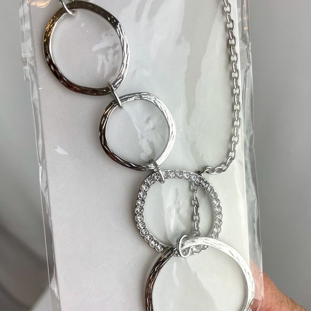 Chico's Circles Necklace, Unopened, NWT